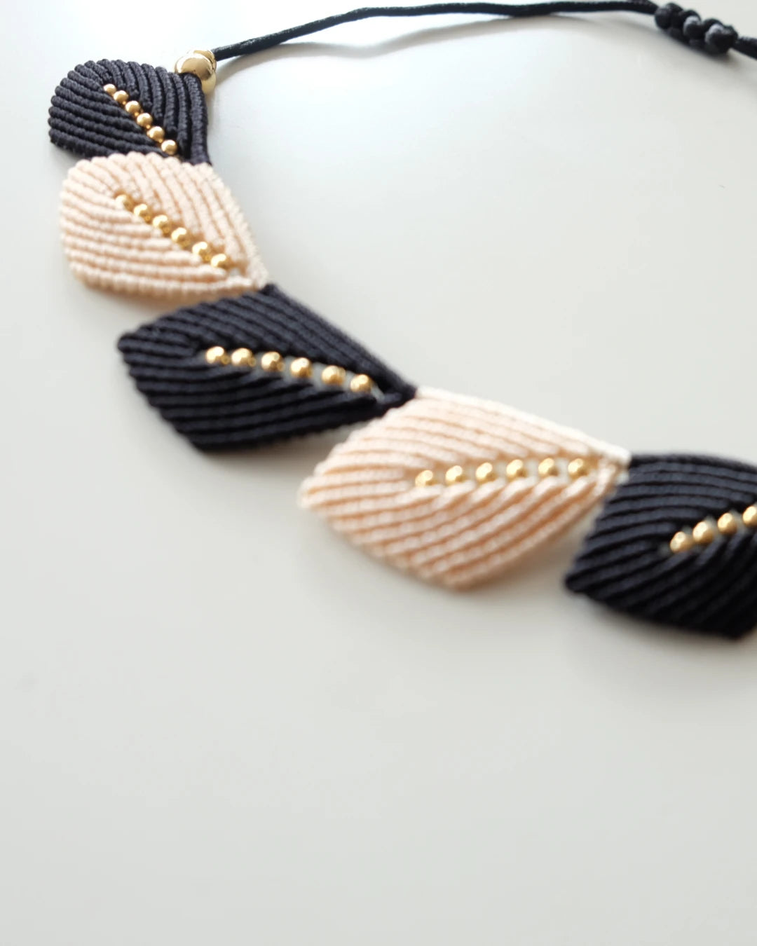 Aura Necklace | Black & Beige