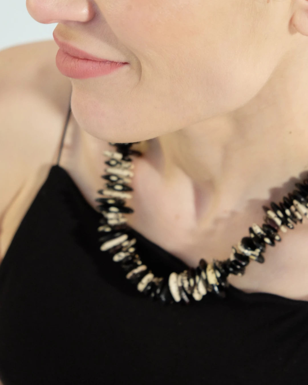 Agnes Necklace | Black