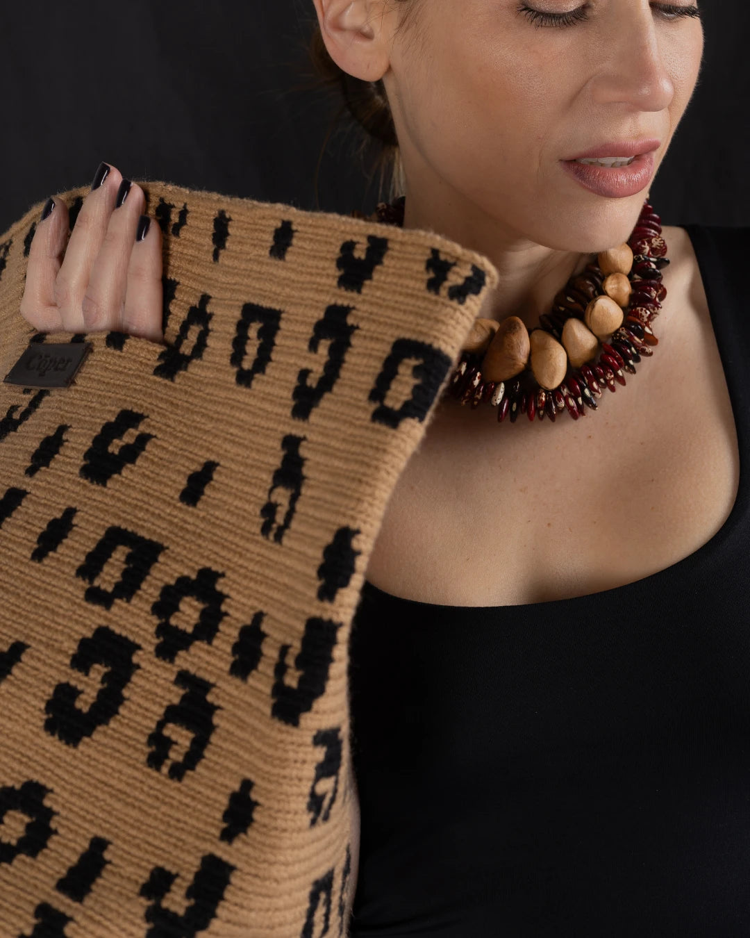 Jagua Handle Bag | Mocka