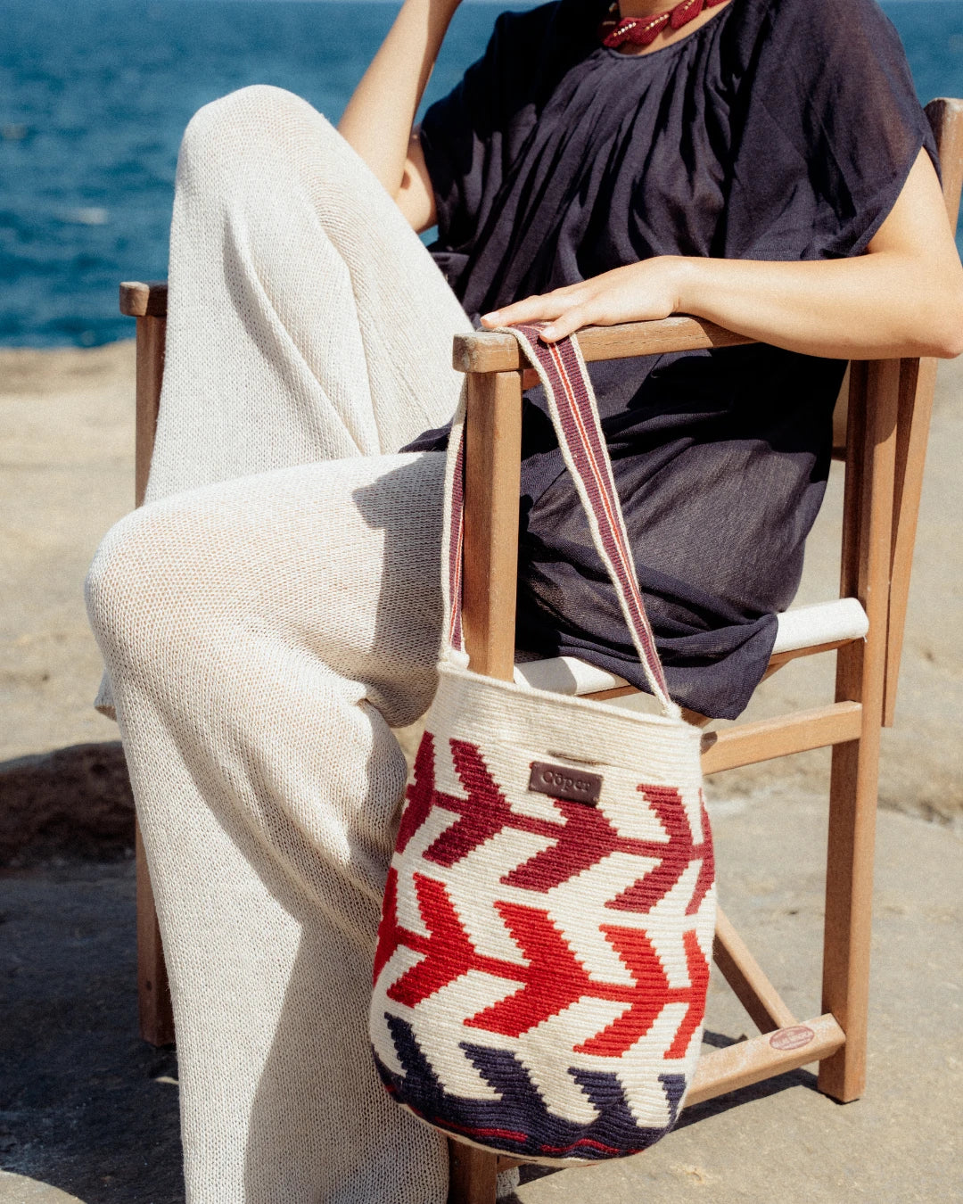 Irene Wayuu Tote Bag N° 35 – Navy & Burgundy