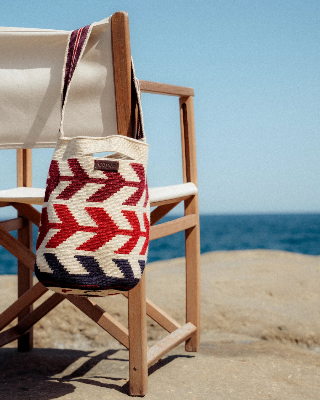 Irene 35 Wayuu Bag – Navy & Burgundy - Cōper Shop