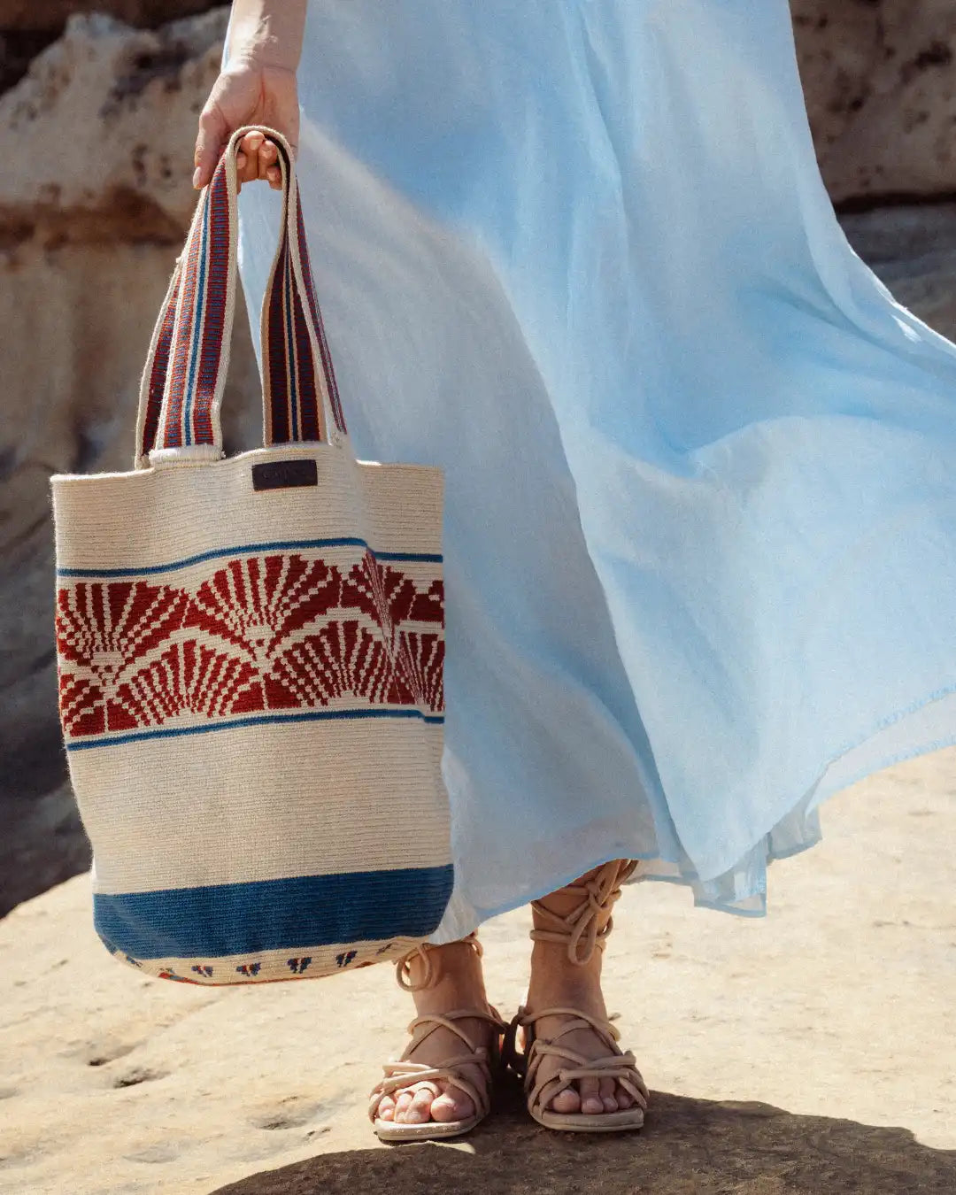 Celia Tote 36 Wayuu Bag - Terracota & Blue Jean - Cōper Shop