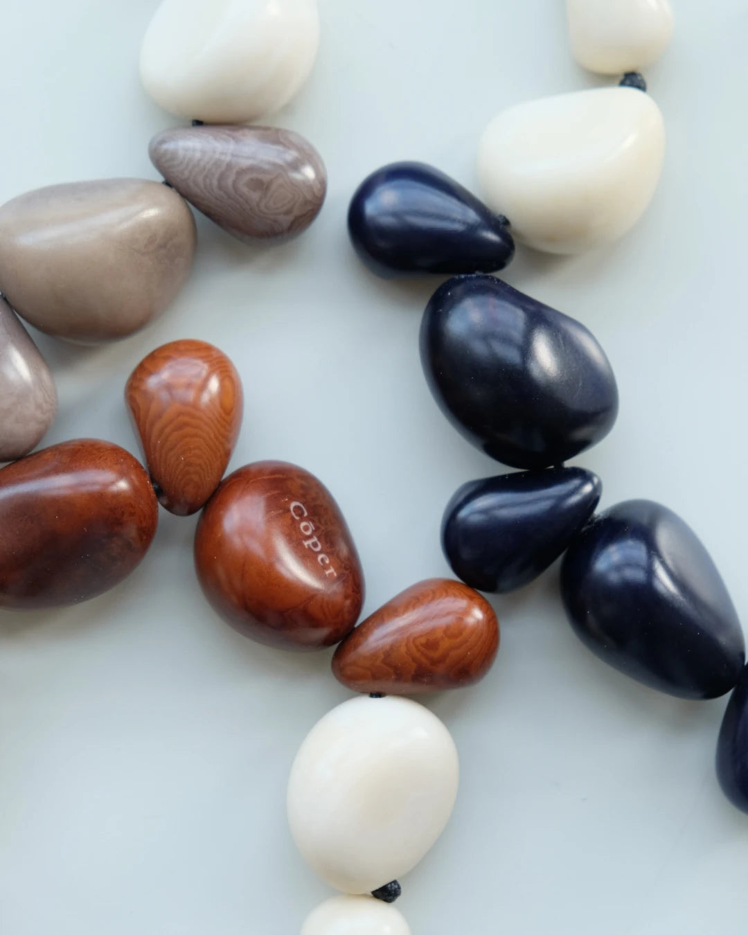 Marina Tagua Seed Necklace – Navy Blue - Cōper Shop